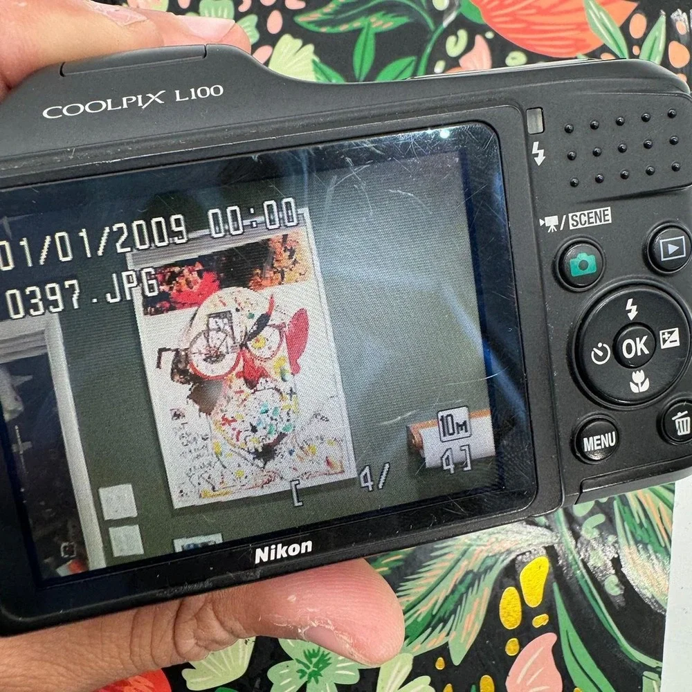 Nikon Coolpix L100 10MP Digital Camera – Powerful Zoom & Classic Build
